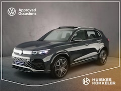 Volkswagen Tiguan - R-Line Edition 1.5 TSI eHybrid 272pk DSG Automaat Trekhaak, Panoramadak, Adaptive cruise c