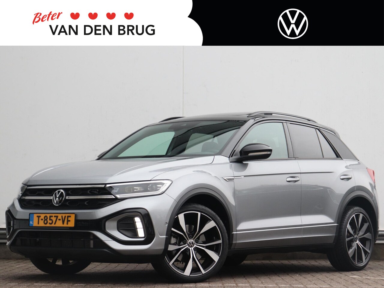 Volkswagen T-Roc - 1.5 TSI R-Line | Keyless acces | Stoel + stuurverwarming | Achteruitrijcamera | Panorama d - AutoWereld.nl