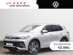 Volkswagen Tiguan - R-Line-Edition 1.5 eHybrid 200 kW / 272 pk SUV 6 v Trekhaak | Panorama | Stoelverwarming |
