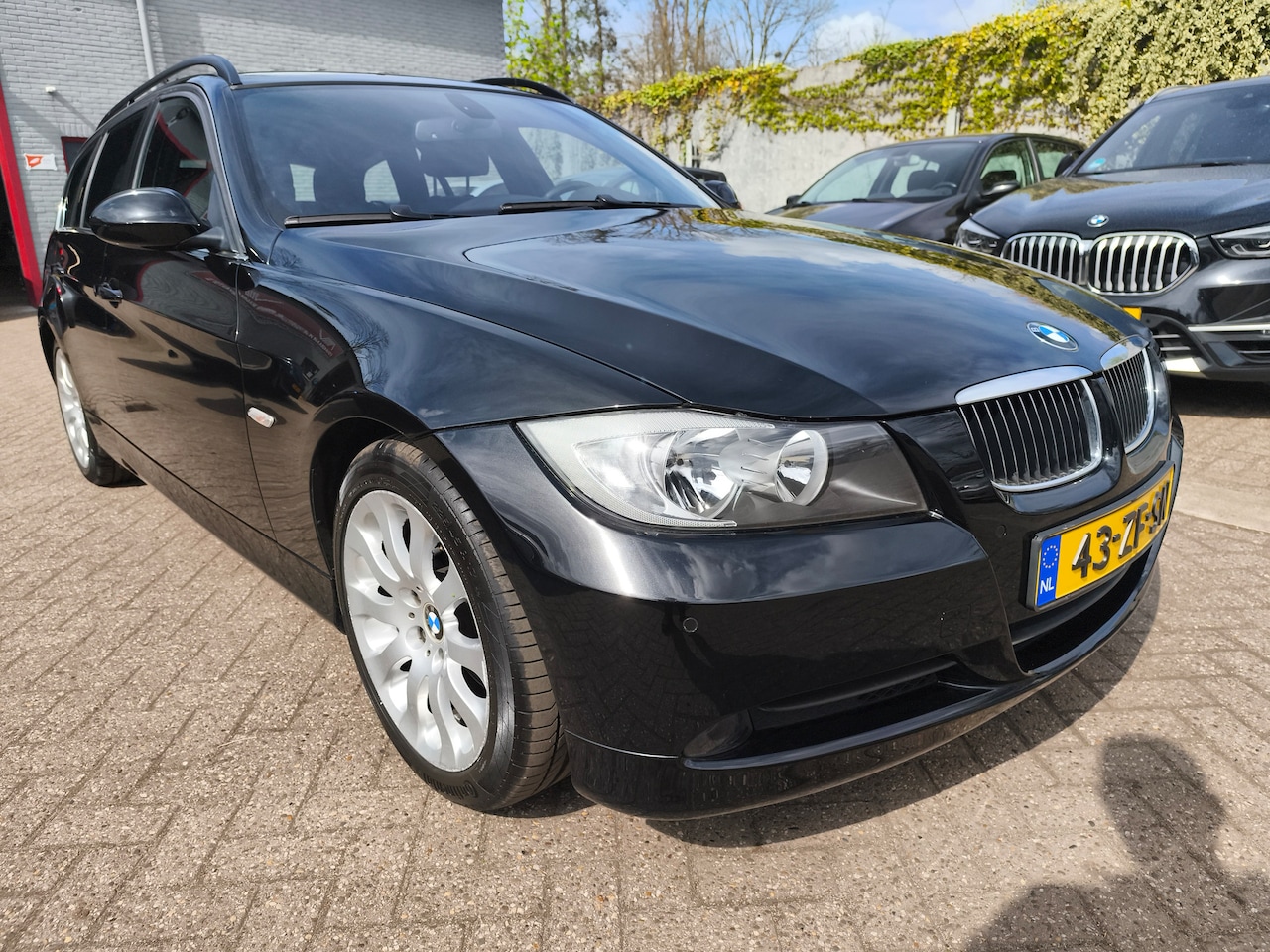 BMW 3-serie Touring - 3ER REIHE 325i Executive - AutoWereld.nl