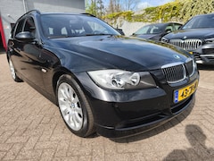 BMW 3-serie Touring - 3ER REIHE 325i Executive