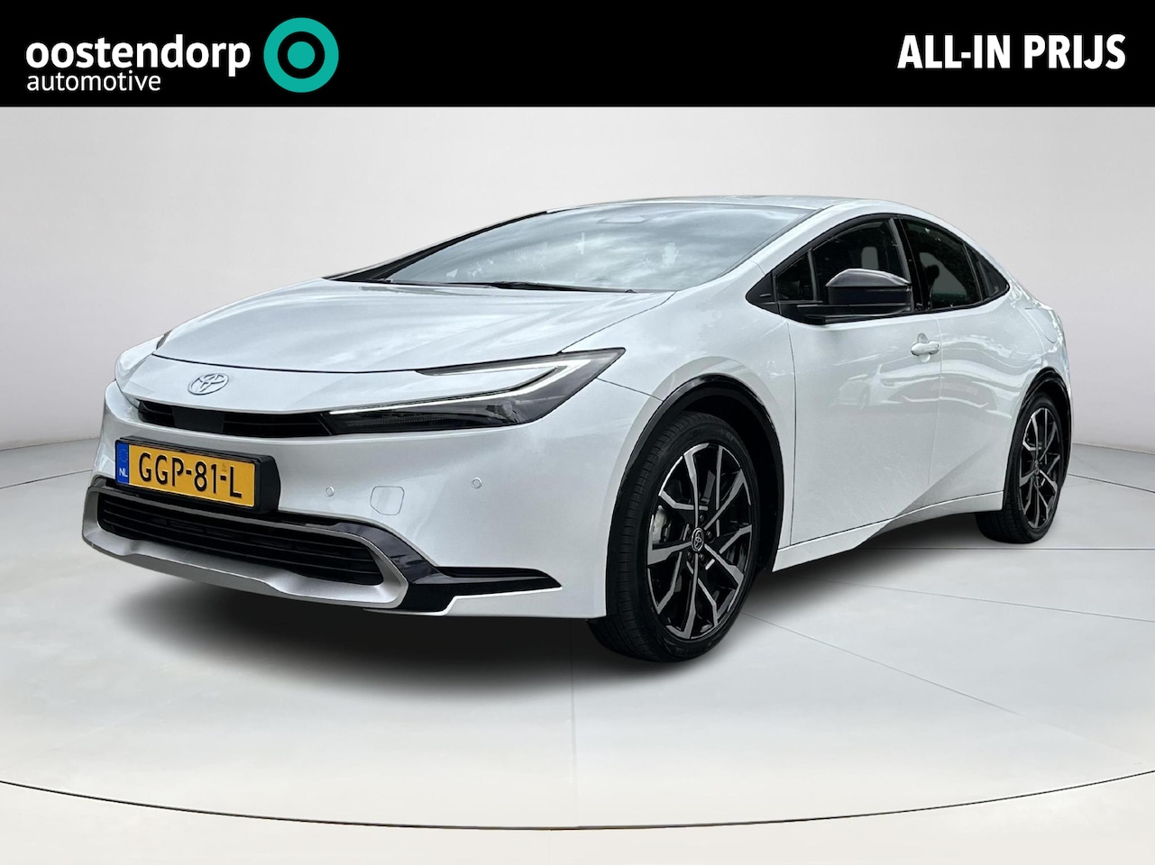 Toyota Prius - 2.0 Plug-in Executive | Carplay | 19 inch LM-velgen | Dode hoek waarschuwing | Parkeersens - AutoWereld.nl