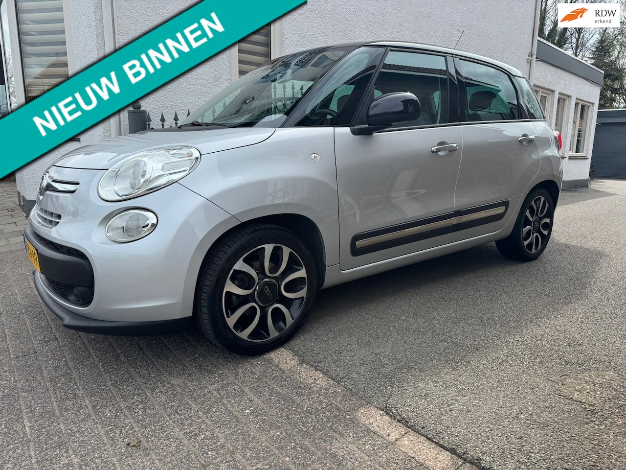 Fiat 500 L - 0.9 TwinAir Easy Eco |airco| pdc| stoelverwarming | - AutoWereld.nl