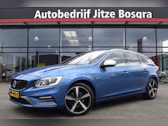 Volvo V60 - 2.0 T4 190pk Automaat R-Design Business Sport Bi-Xenon | Zwart Leder | Schuif/Kanteldak |