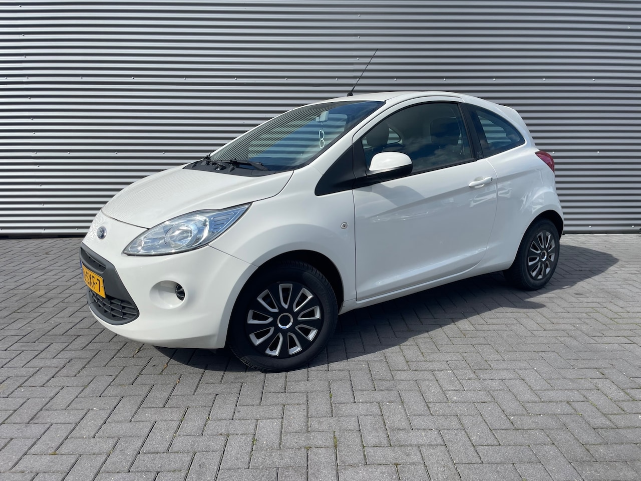 Ford Ka - 1.2 Cool & Sound bouwjaar 2011 - AutoWereld.nl