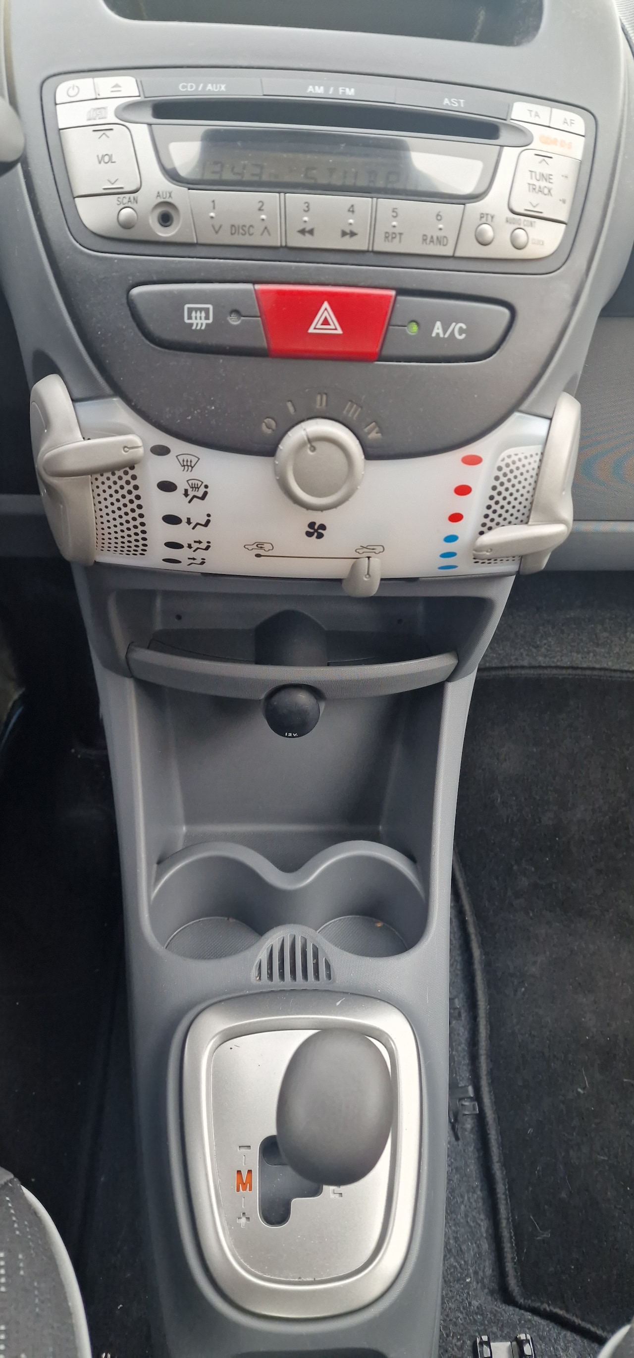 Peugeot 107 - 1.0-12V XS