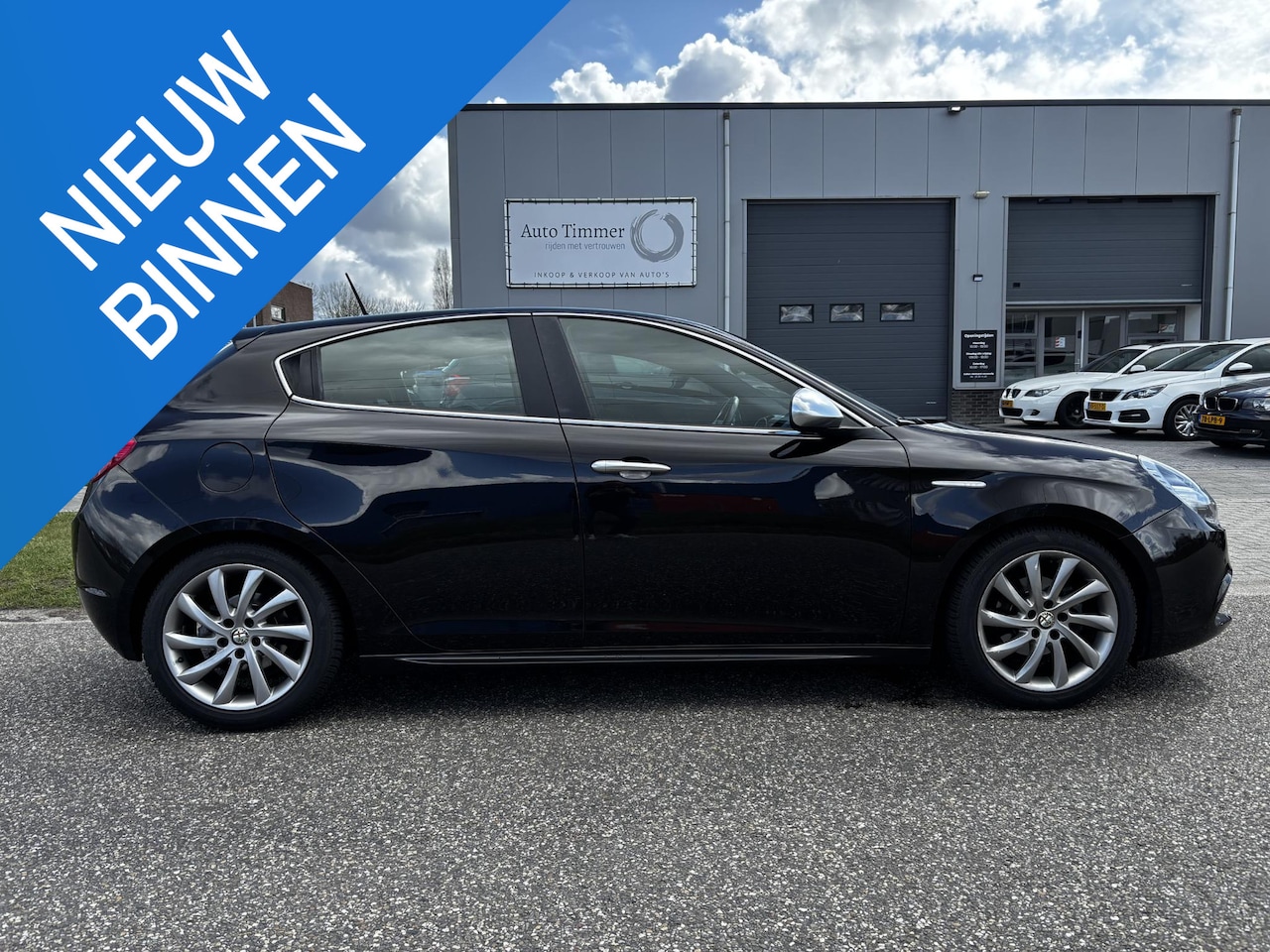 Alfa Romeo Giulietta - 1.4 T Distinctive SUPER NETTE AUTO!!!! - AutoWereld.nl