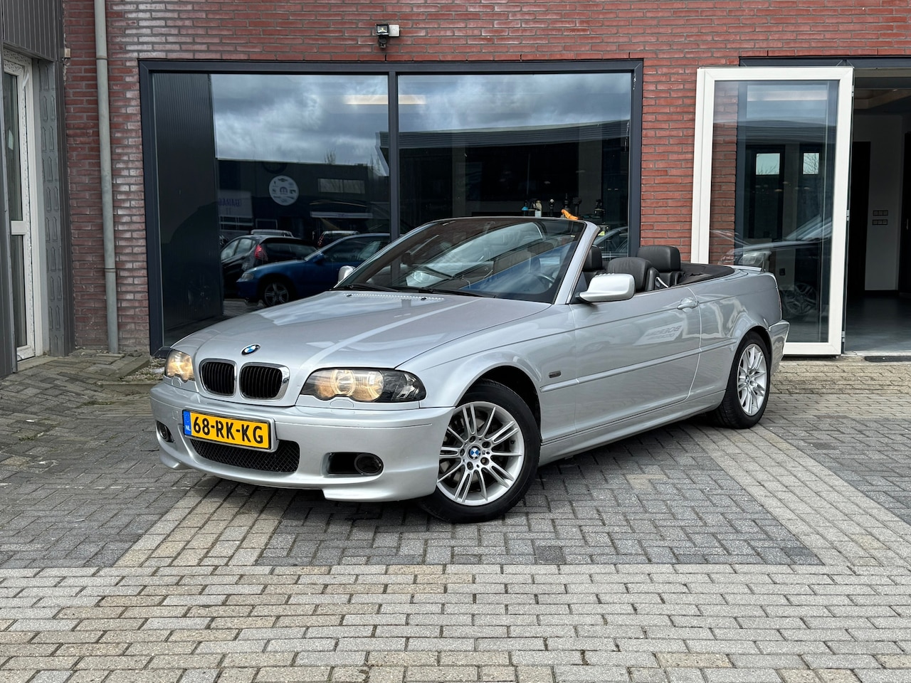 BMW 3-serie Cabrio - 323Ci | Leer | Memory | Stoelverwarming | M | - AutoWereld.nl