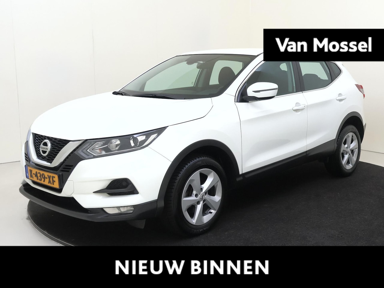 Nissan Qashqai - 1.3 DIG-T Acces Edition |17-inch lichtmetalen velgen | Climate control | Achteruitrijcamer - AutoWereld.nl