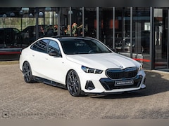 BMW 5-serie - 520i M-Performance | B&W | Pano