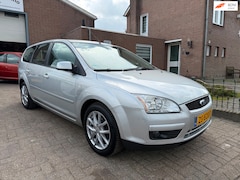 Ford Focus Wagon - 1.6-16V Ambiente *Zeer goed onderhouden