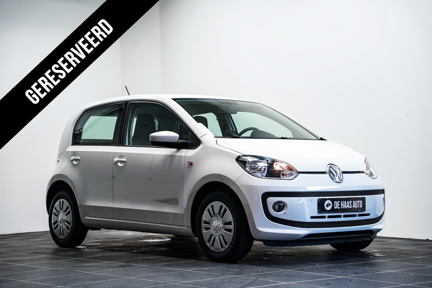 Volkswagen Up! - 1.0 move up! 5drs BlueMotion|Navi|Airco|Cruisecontrol - AutoWereld.nl