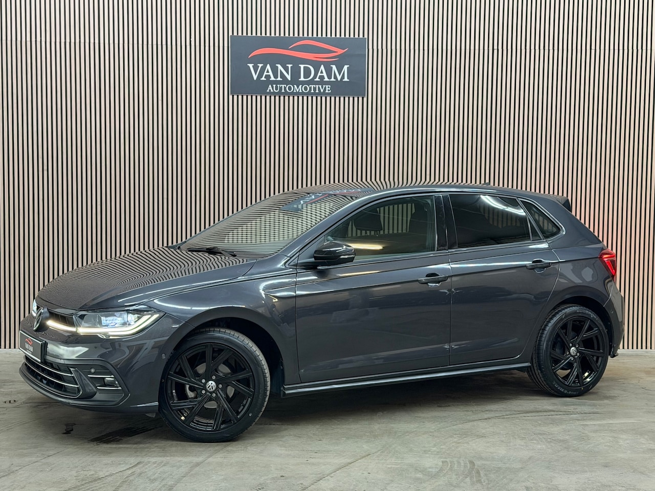 Volkswagen Polo - 1.0 TSI R-Line 2022 DSG IQ-LIGHT CRUISE CAR-PLAY - AutoWereld.nl