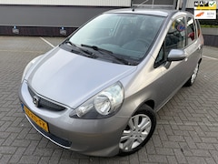 Honda Jazz - 1.4 LS*NEW APK*NAP*AIRCO*ELKT-RAAM