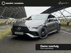 Mercedes-Benz CLA-Klasse - 180 Business Solution AMG | Nightpakket | Panoramadak | AMG Line Plus | Burmester | Elek.