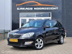 Skoda Fabia Combi - 1.2 TSI Greentech Tour / Sportvelgen 15 inch / Airco / Dak Rails / Maandag tot Vrijdag van