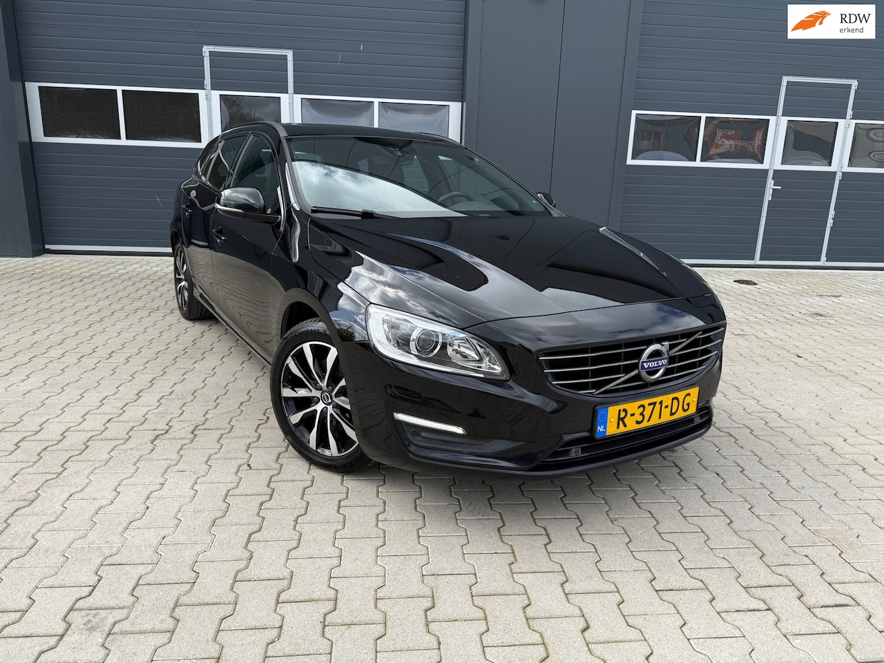 Volvo V60 - 2.0 D2 Polar 2.0 D2 Polar+ - AutoWereld.nl