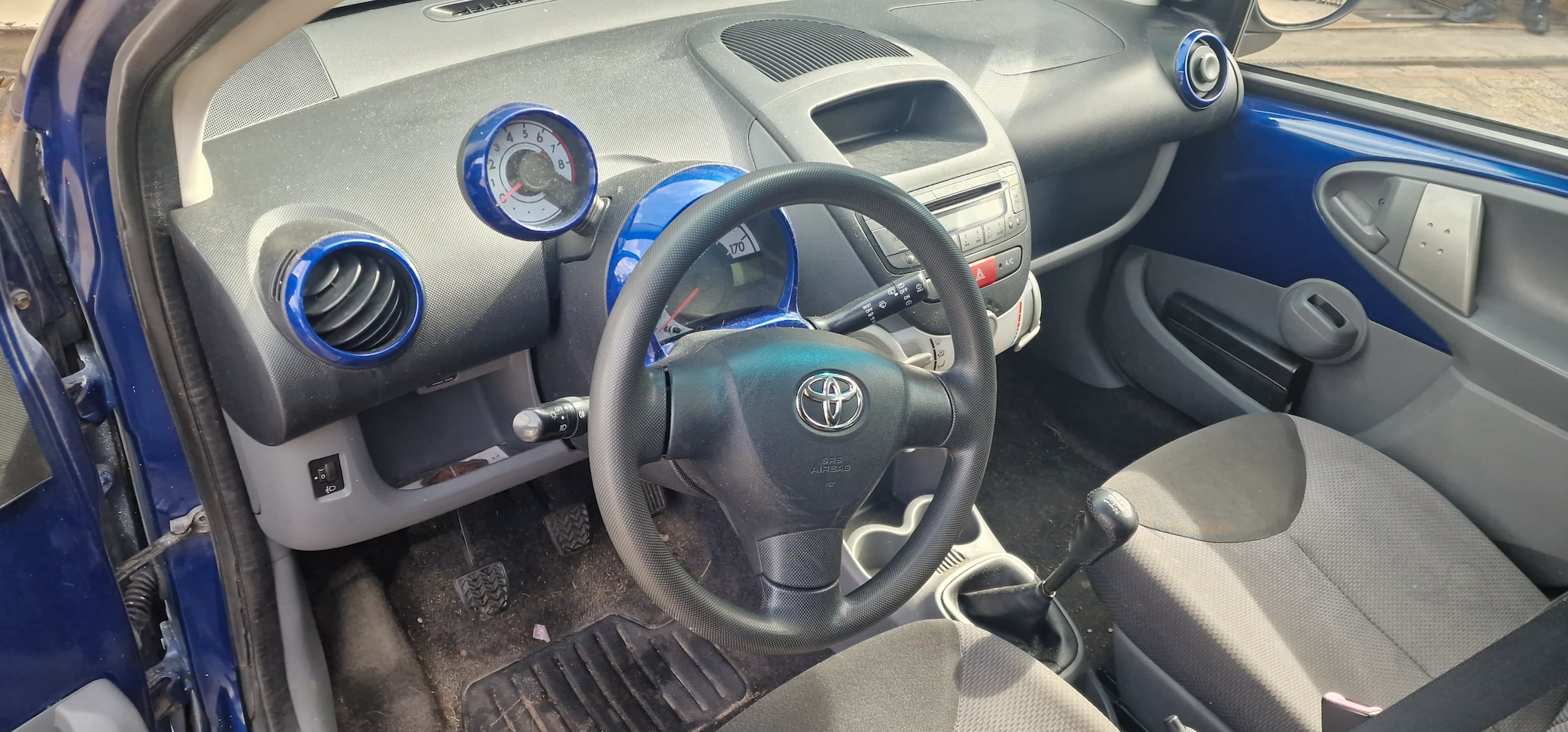 Toyota Aygo - 1.0-12V +