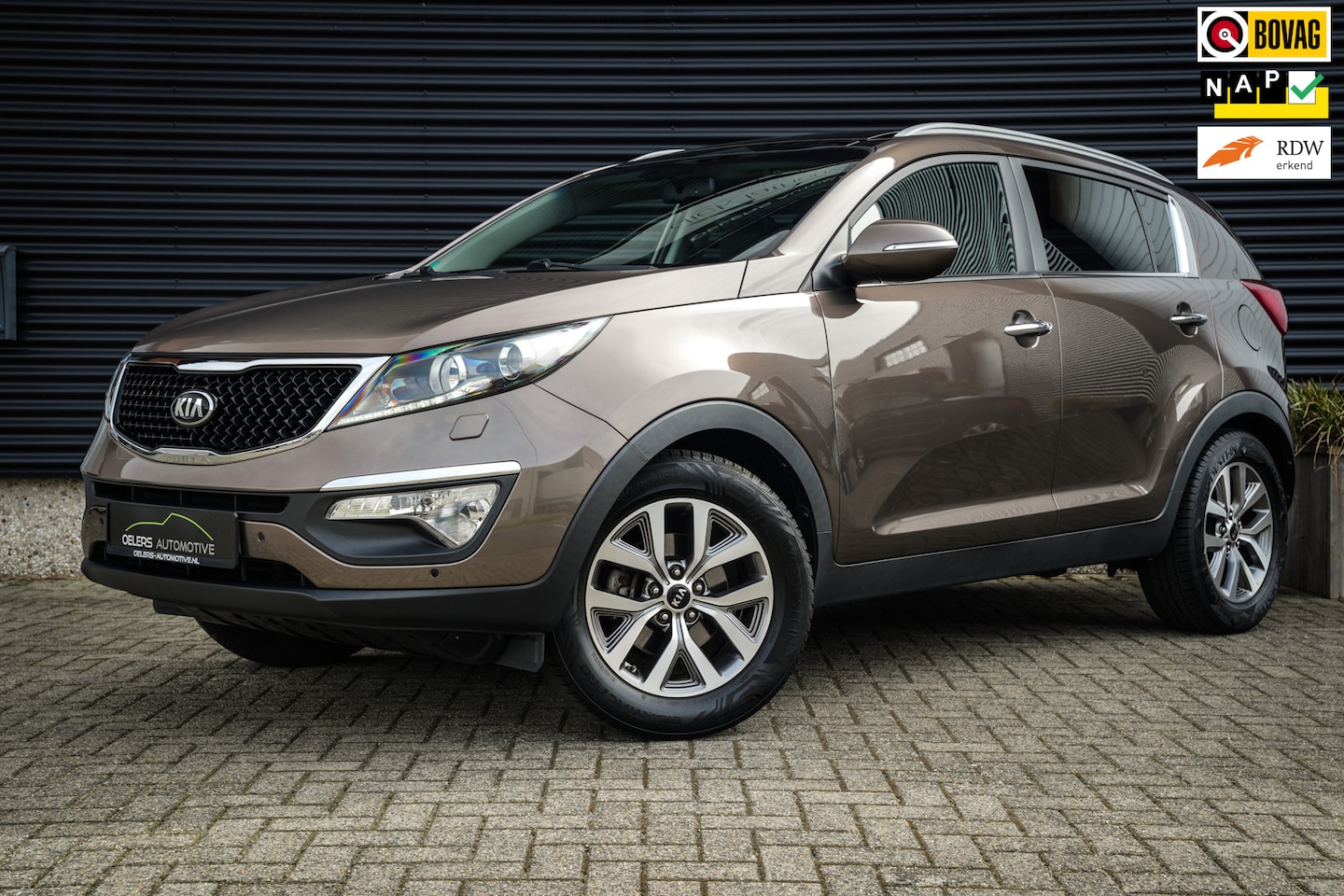 Kia Sportage - 1.6 GDI X-treme ExecutiveLine | Navi | Clima | Cruise | Leder | Panorama | Stoelverw. | Me - AutoWereld.nl