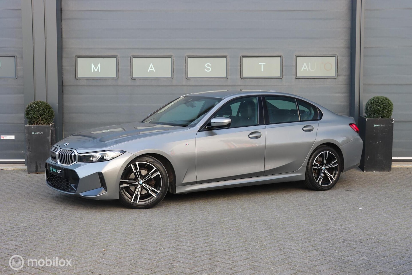 BMW 3-serie - 318i 318i - AutoWereld.nl