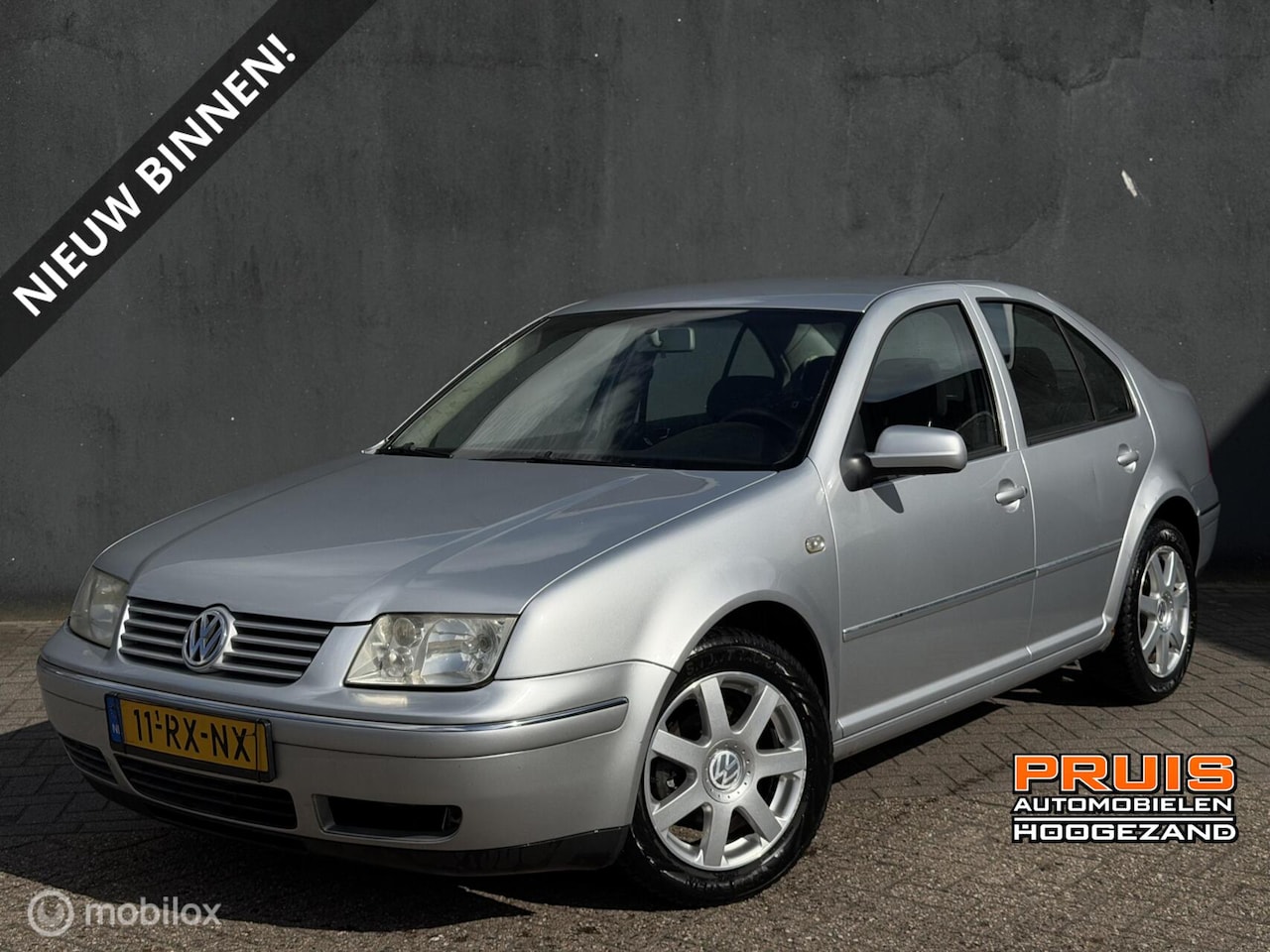 Volkswagen Bora - 1.6-16V Highline -AIRCO- Apk (09-2026) *INRUIL - AutoWereld.nl