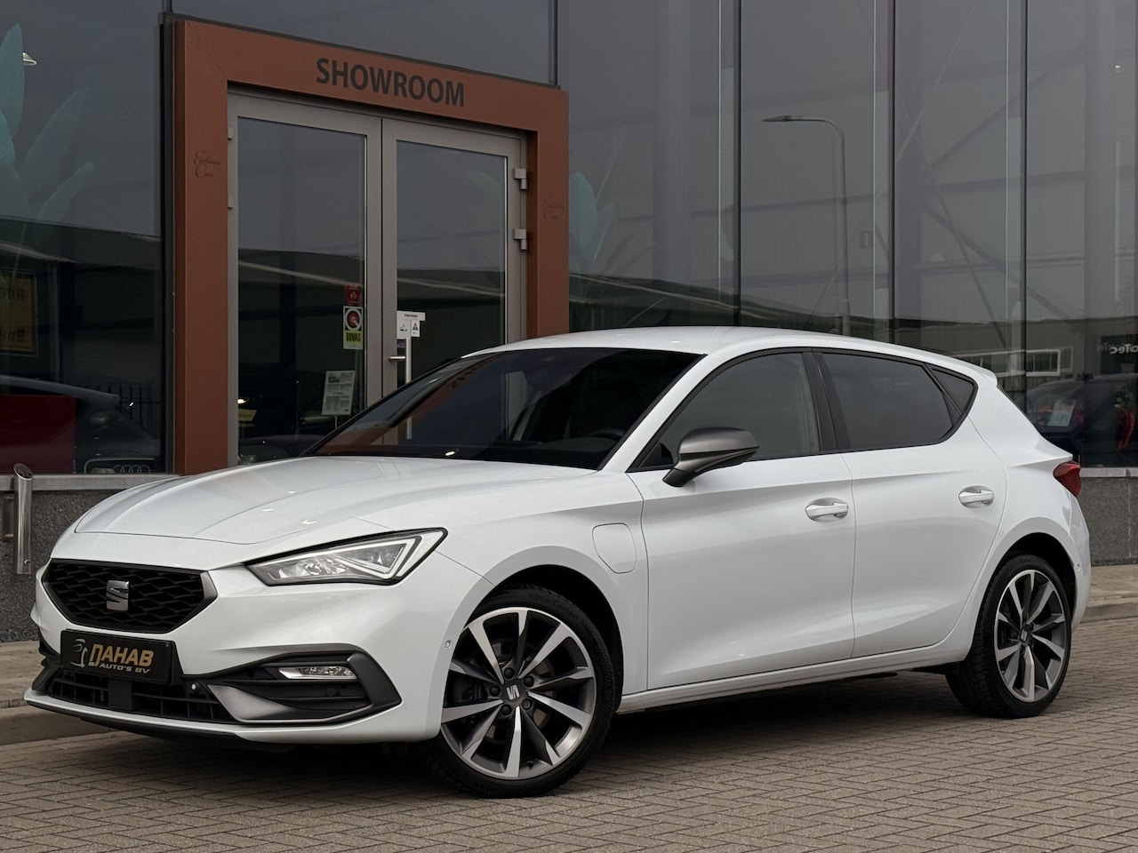 SEAT Leon - 1.4 TSI eHybrid PHEV FR | Stoel/Stuurverwarming | Cruise | Apple Carplay | Navi | - AutoWereld.nl