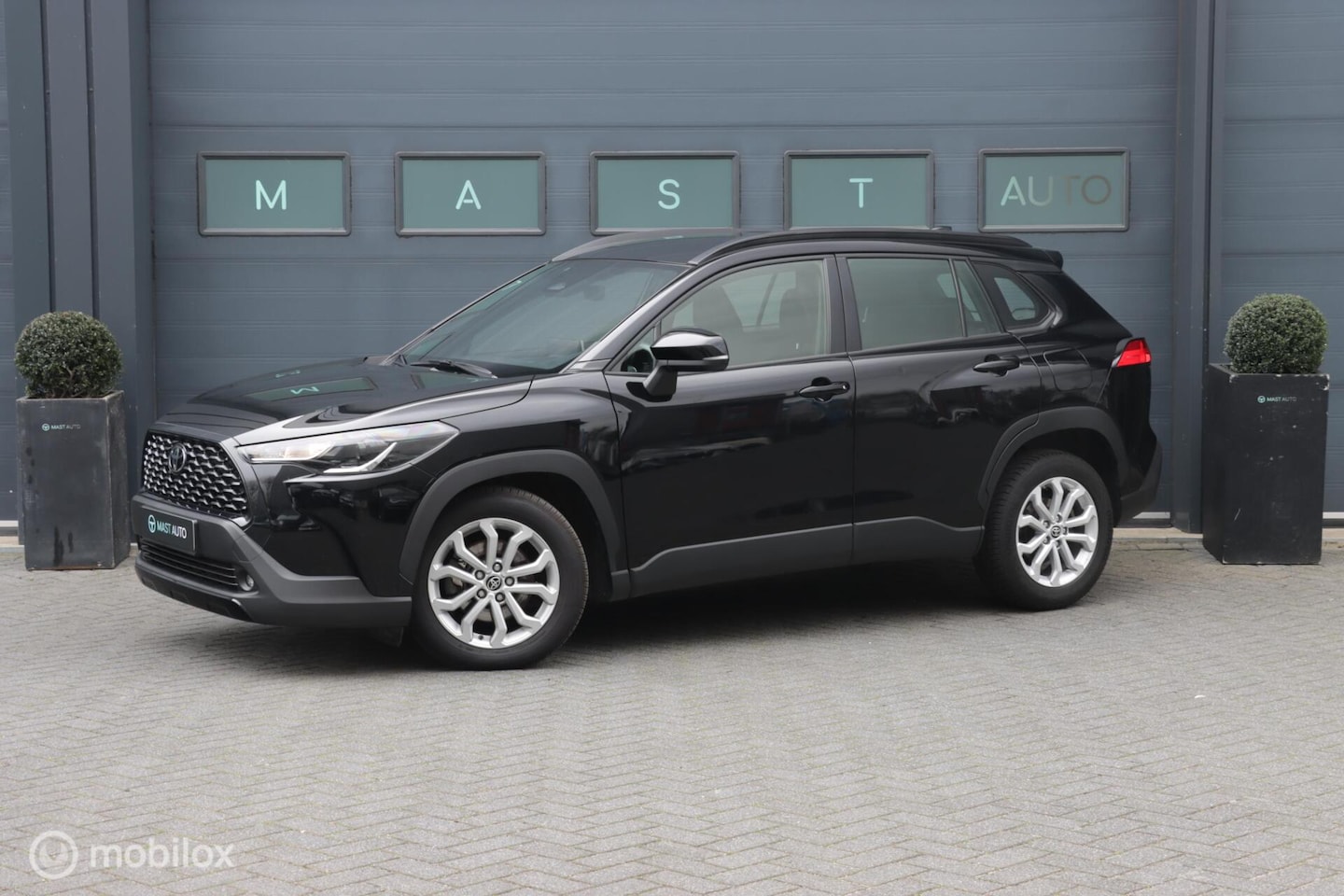 Toyota Corolla Cross - Hybrid 140 Active|Camera|ACC|Stoelverwarming - AutoWereld.nl