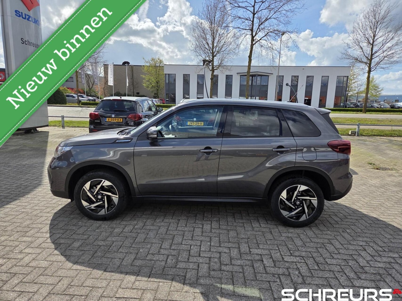 Suzuki Vitara - 1.4 Boosterjet Smart Hybrid Style|Rijkklaar prijs|Als nieuw|Meest complete uitvoering - AutoWereld.nl