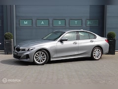 BMW 3-serie - 320e|Stoel & Stuur verwarming|Camera|LED|Carplay