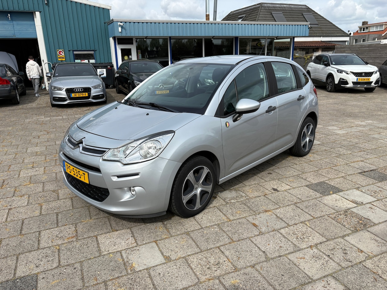 Citroën C3 - 1.0 PureTech Feel Edition 1.0 PureTech Feel Edition - AutoWereld.nl