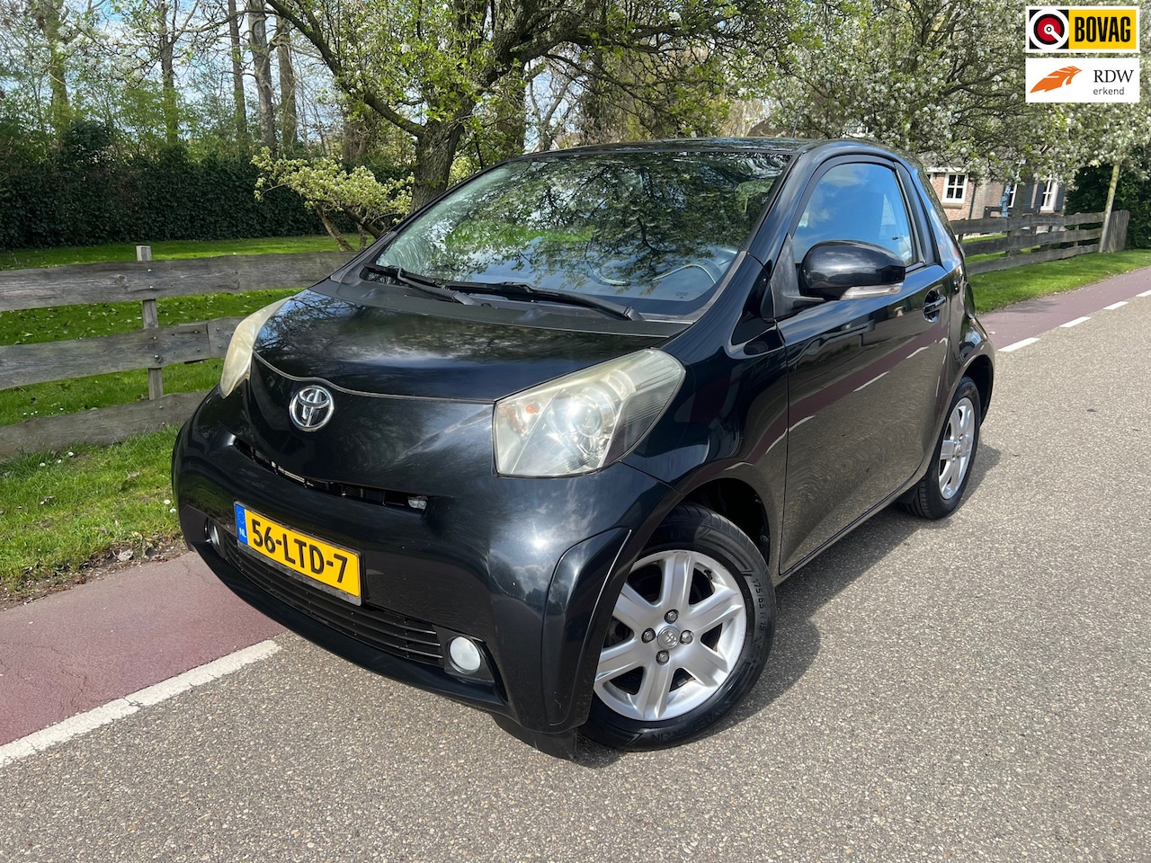Toyota iQ - 1.0 VVTi Comfort Navi Clima - AutoWereld.nl