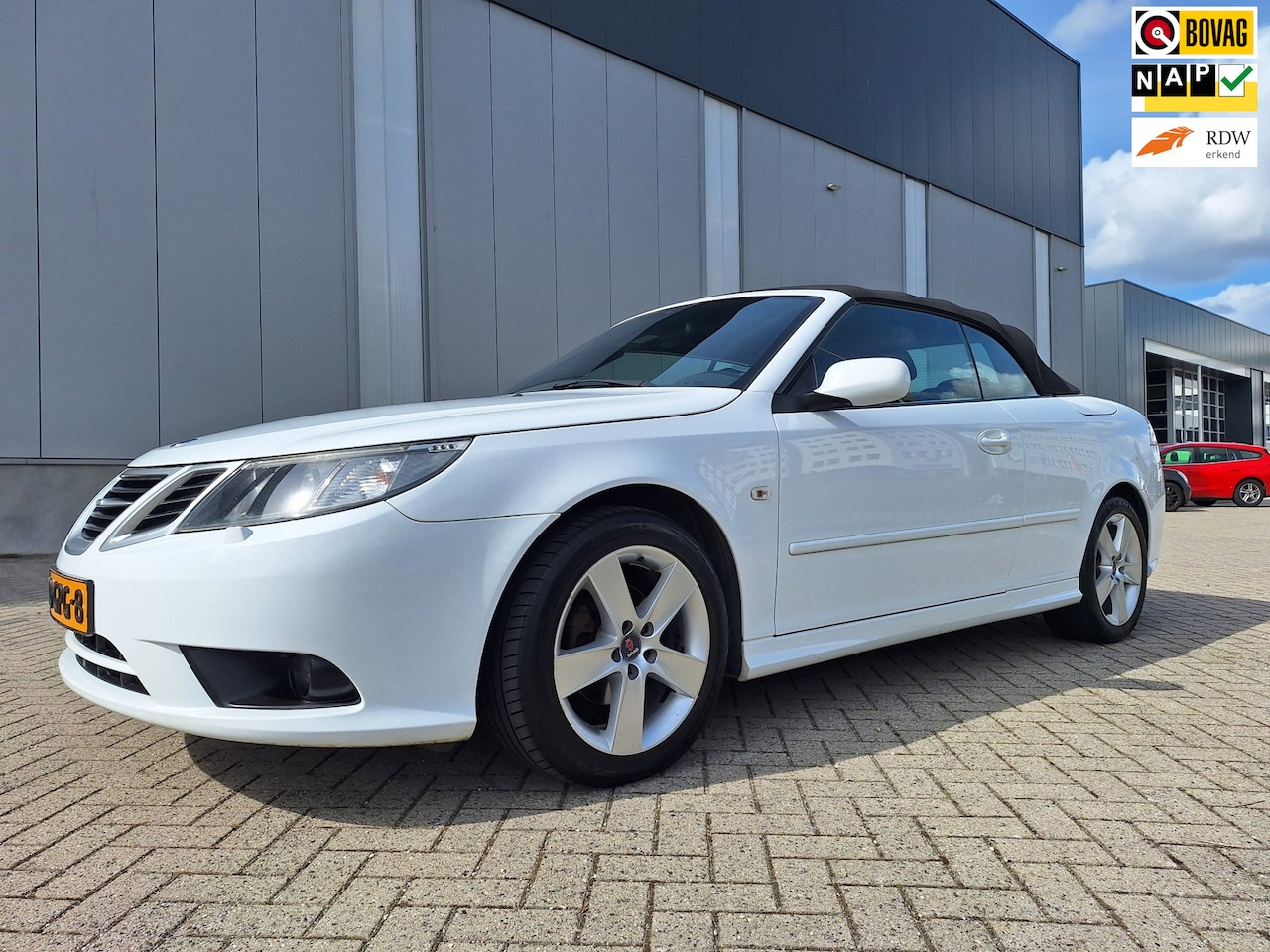 Saab 9-3 Cabrio - 1.8t Vector Spring Edition automaat - AutoWereld.nl