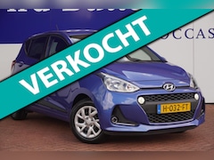 Hyundai i10 - 1.0i Premium APK 2-2028 / Navi / Ecc / Stoel-verw. / 1EIG / Parkeer-Hulp / Carplay / ORIG