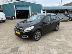 Peugeot 2008 - 1.2 PureTech Allure