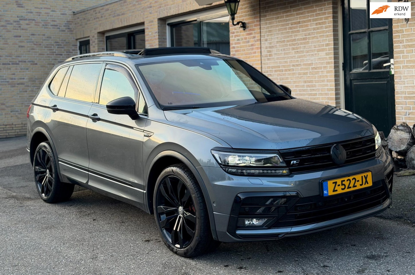 Volkswagen Tiguan Allspace - 1.5 TSI Highline Business R 7p. 1.5 TSI Highline Business R 7p. - AutoWereld.nl