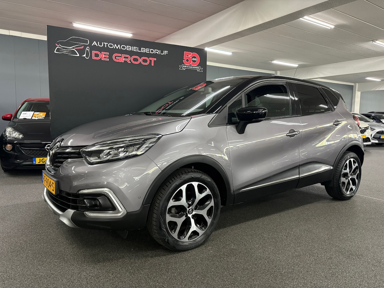 Renault Captur - 1.2 TCe Intens/ NL auto/ Automaat/ Achteruitrijcamera/ Parkeersensoren voor en achter - AutoWereld.nl