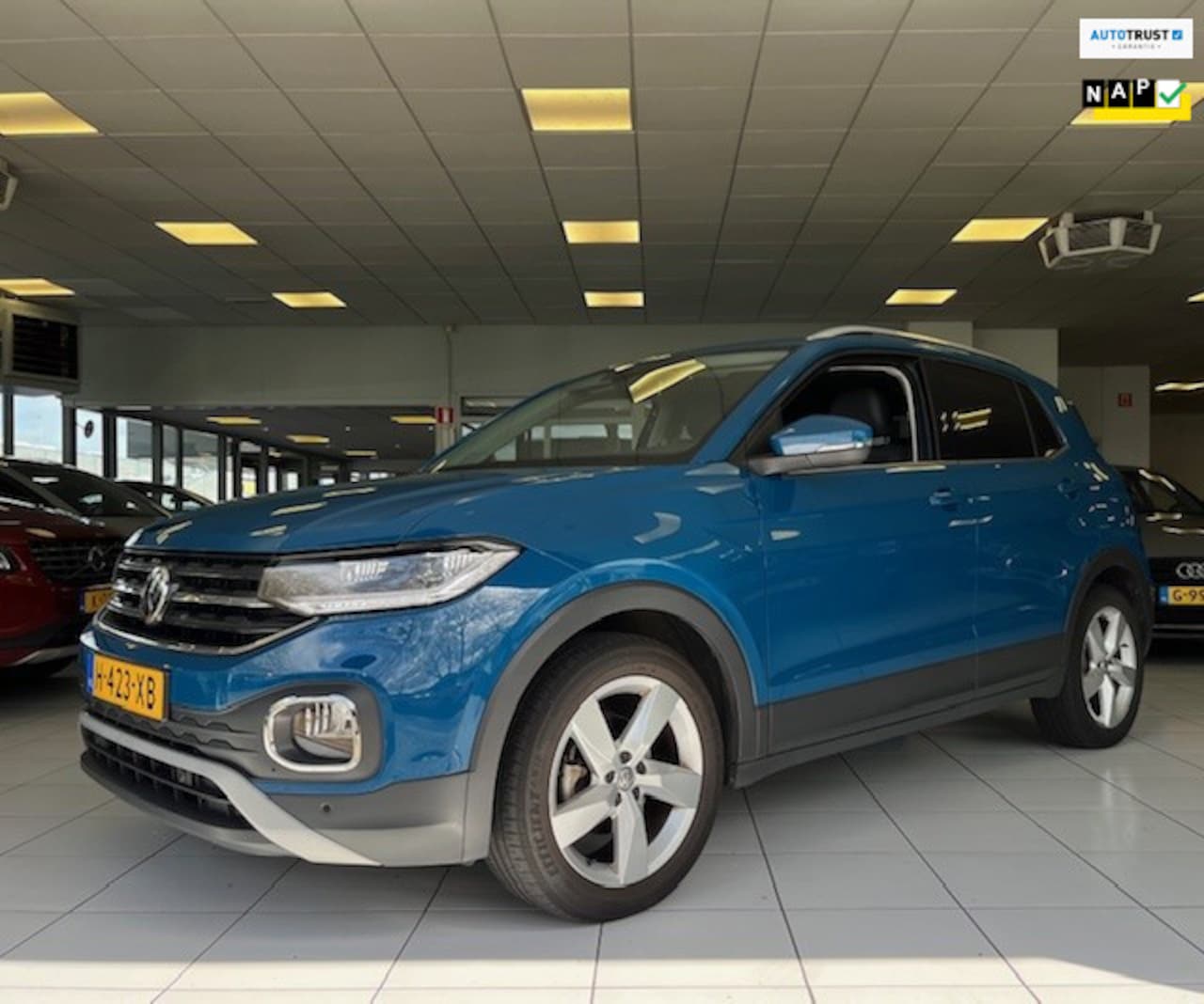 Volkswagen T-Cross - 1.0 TSI Style/Automaat/NAP/Virtual cockpit/Apple Carplay/Camera/Stoelverwarming/Navi/Cruis - AutoWereld.nl