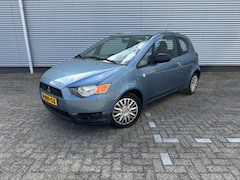 Mitsubishi Colt - 1.1 Edition One Airco, nwe APK tot 14-05-2027, div lakbeschadigingen