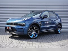 Lynk & Co 01 - 262 PK Plug in Hybrid | 26.631 KM | 360° CAM. | ZWARTE HEMEL