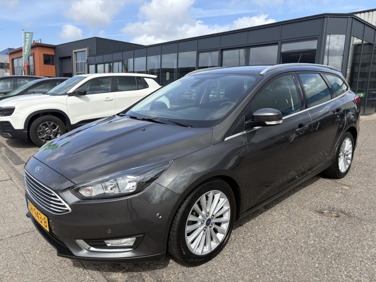 Ford Focus Wagon - 1.0 Titanium 1.0 Titanium - AutoWereld.nl