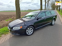 Volvo V70 - 1.6 T4 Limited Edition
