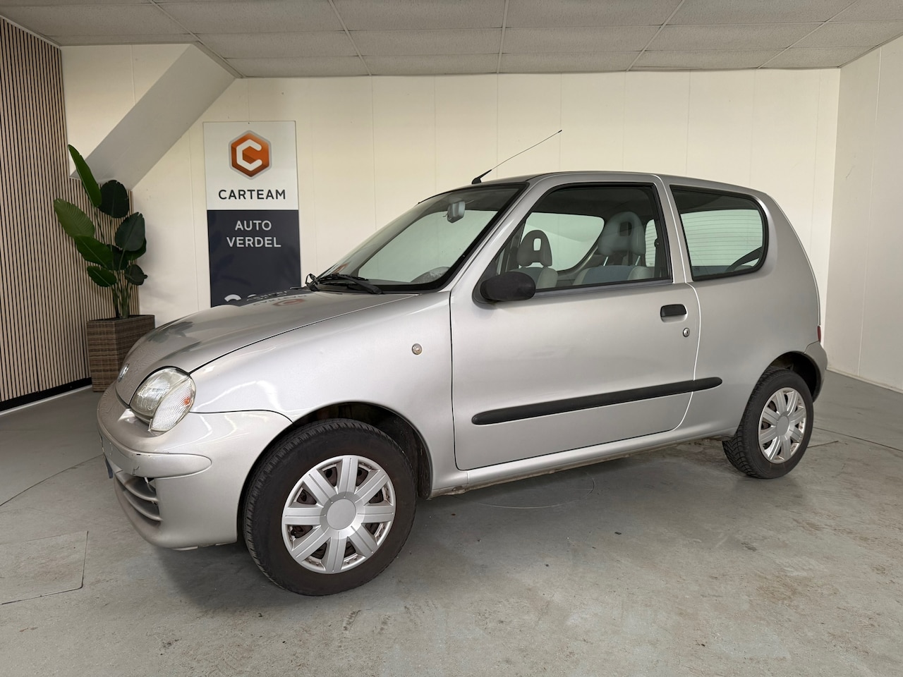 Fiat Seicento - 1.1 Active 1.1 Active Nieuwe APK - AutoWereld.nl