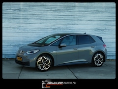 Volkswagen ID.3 - First Plus 58 kWh Trekhaak Carplay Adapt Cruise