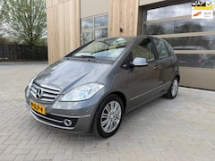 Mercedes-Benz A-klasse - 160 Business Class Elegance 5DRS|Automaat|Airco|Parkeersensoren|1ste eigenaar