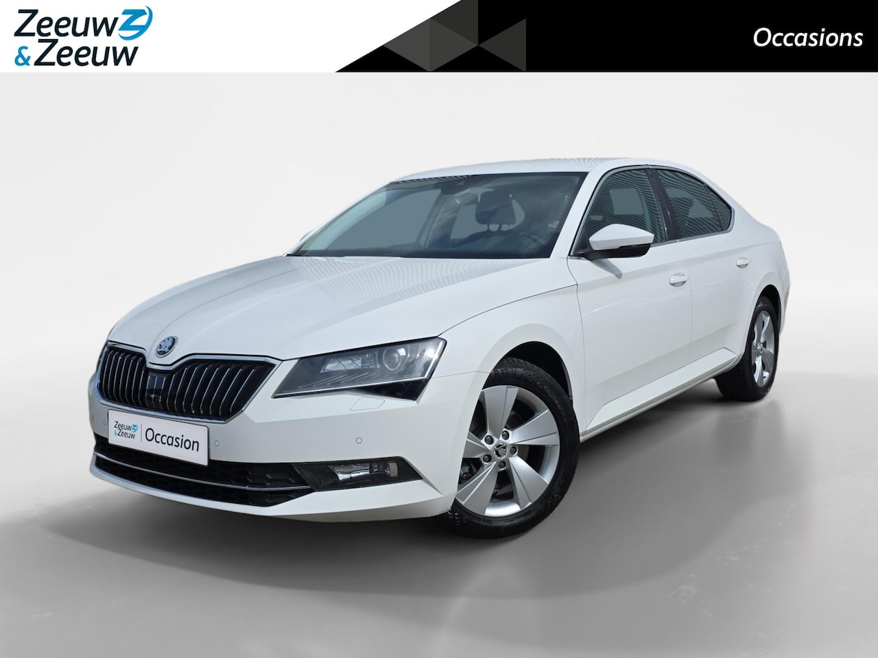 Skoda Superb - 1.4 TSI Ambition Business | 1e Eigenaar | Navigatie | Parkeersensoren | Climate Control | - AutoWereld.nl