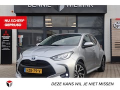 Toyota Yaris - 1.5 Hybrid Dynamic | All Seasons | Stoelverwarming | Led |