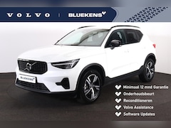 Volvo XC40 - B3 Plus Dark - IntelliSafe Assist & Surround - 360º Camera - Harman/Kardon audio - Verwarm