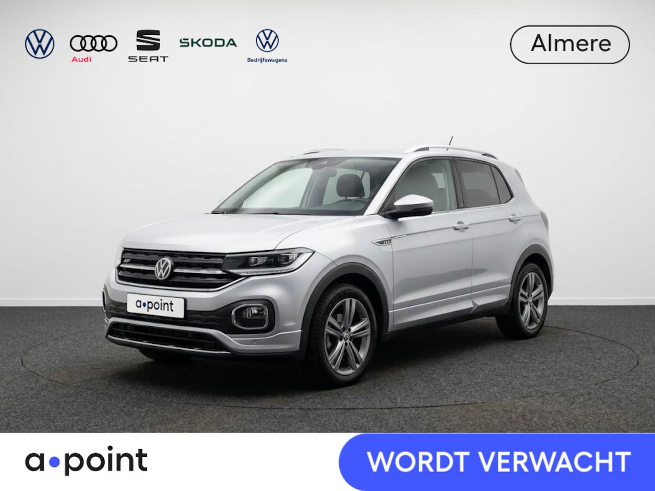 Volkswagen T-Cross - 1.5 TSI R-Line 150 PK DSG | Navigatie | Parkeercamera | Digitaal dashboard | - AutoWereld.nl