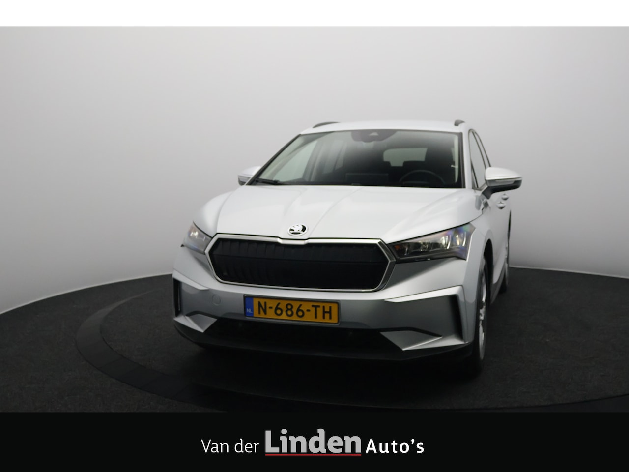 Skoda Enyaq iV - 60 SOH 92,3% | Trekhaak Elektrisch | Navigatie | Carplay&Android - AutoWereld.nl