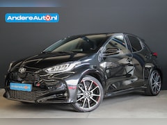 Toyota Yaris - 1.5 Hybrid GR Sport |all season banden|leder/alcantara|BSM|stoelverwarming|